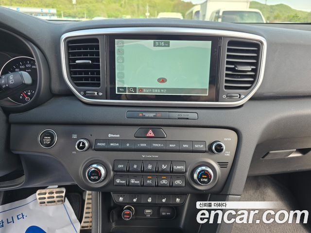 Kia Sportage 2019 — photo 11