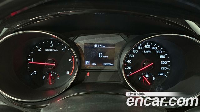 Kia Canival 2019 — photo 8