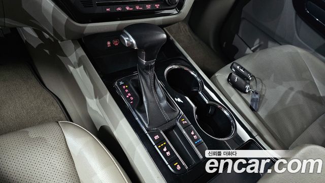 Kia Canival 2019 — photo 9