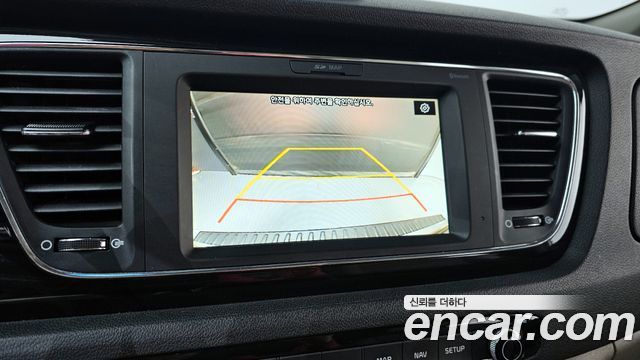 Kia Canival 2019 — photo 15