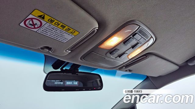Kia Canival 2019 — photo 16