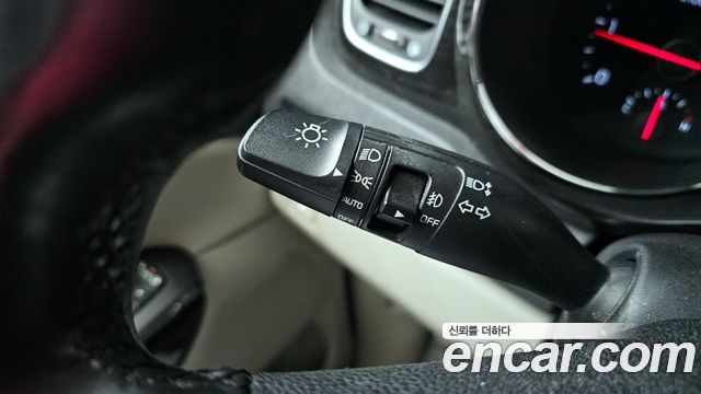 Kia Canival 2019 — photo 18