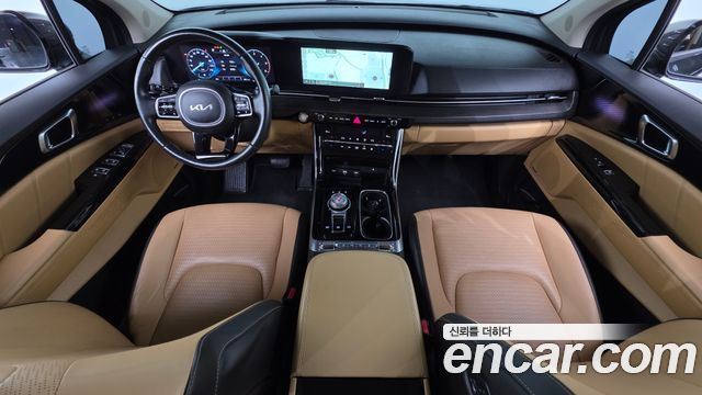 Kia Canival 2023 — photo 7