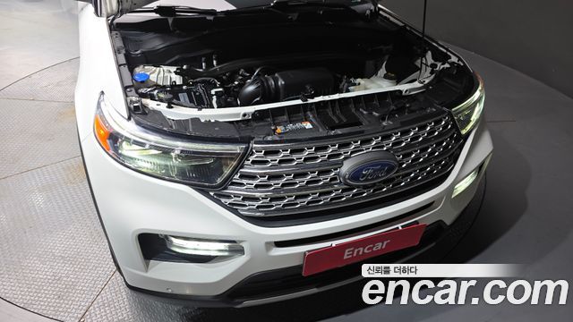 Ford Explorer 2021 — photo 6
