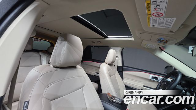 Ford Explorer 2021 — photo 19
