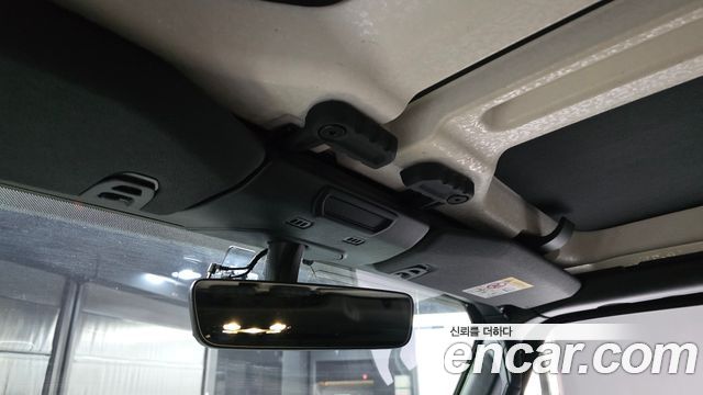 Jeep Wrangler 2020 — photo 25