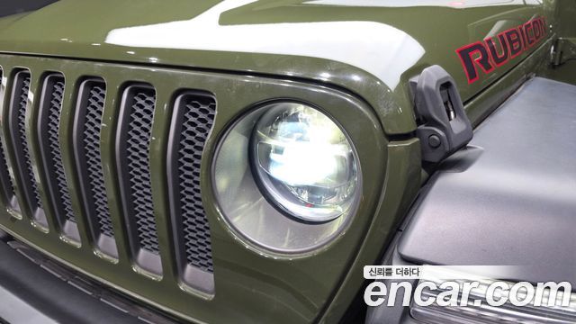 Jeep Wrangler 2020 — photo 8