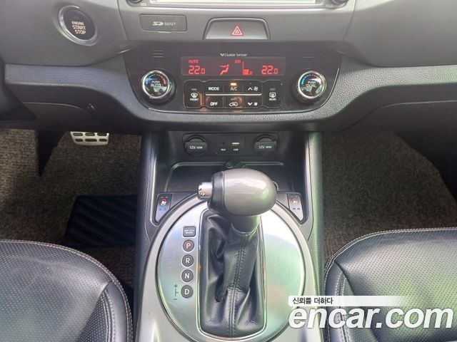 Kia Sportage 2016 — photo 14