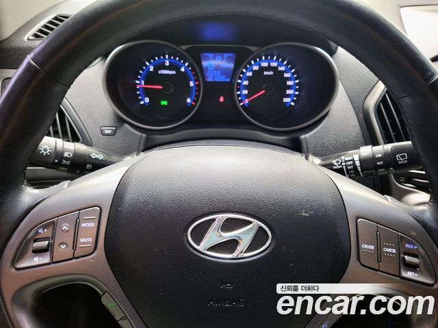 Hyundai Tucson 2015 — photo 12