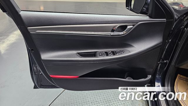 Hyundai Grandeur 2022 — photo 14