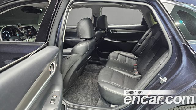 Hyundai Grandeur 2022 — photo 16