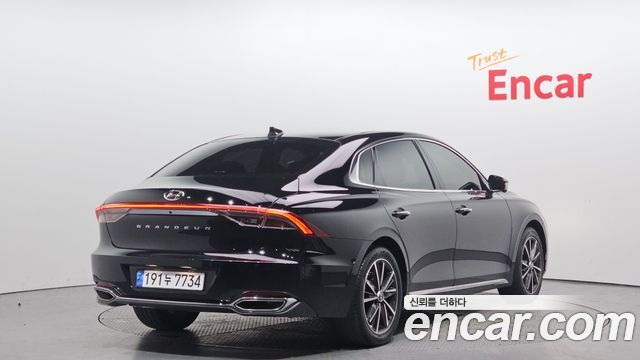 Hyundai Grandeur 2022 — photo 2