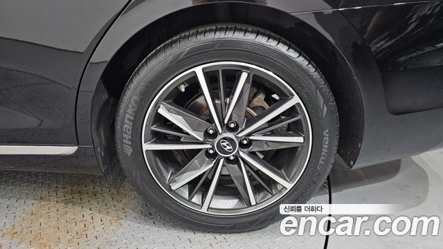 Hyundai Grandeur 2022 — photo 7