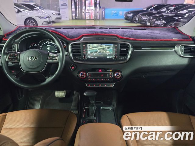 Kia Sorento 2018 — photo 20