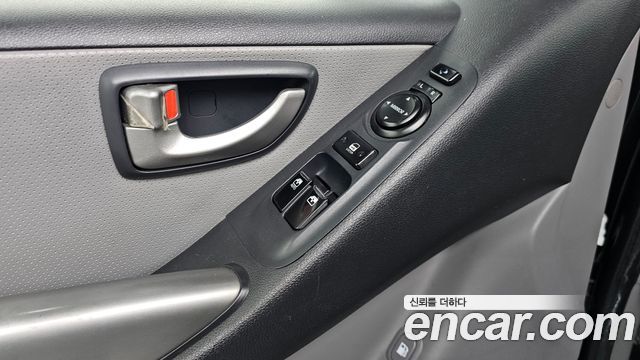 Hyundai Starex 2014 — photo 20