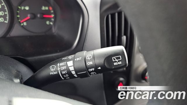 Hyundai Starex 2014 — photo 22