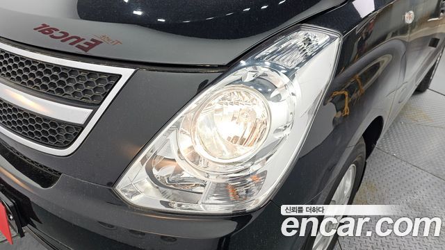 Hyundai Starex 2014 — photo 8
