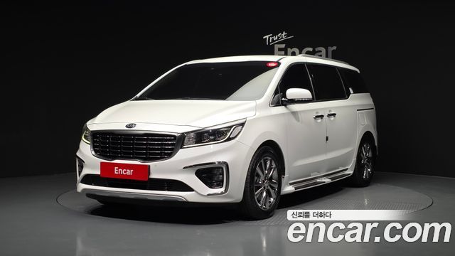 Kia Canival 2019 — photo 1