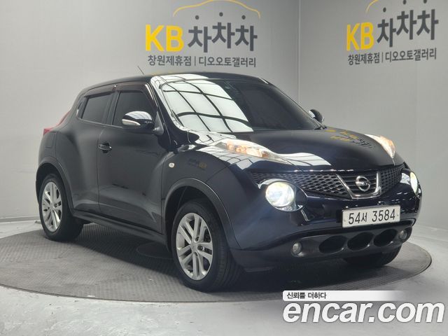 Nissan Juke 2010 — photo 2