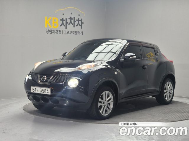 Nissan Juke 2010 — photo 3