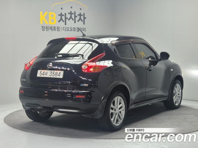 Nissan Juke 2010 — photo 5