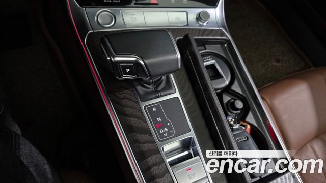 Audi A6 2020 — photo 12