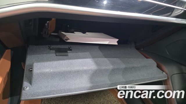 Audi A6 2020 — photo 32