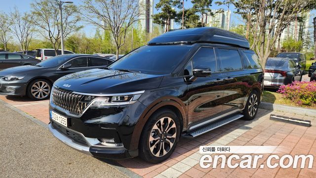 Kia Canival 2022 — photo 2