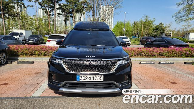 Kia Canival 2022 — photo 3