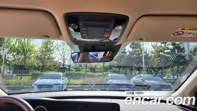 Kia Canival 2022 — photo 15