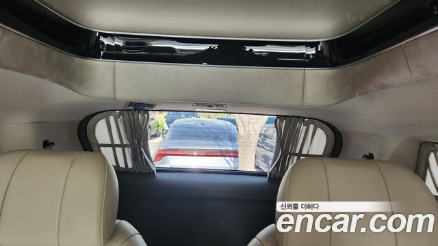 Kia Canival 2022 — photo 16