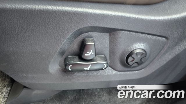 KG Mobility Rexton 2023 — photo 31