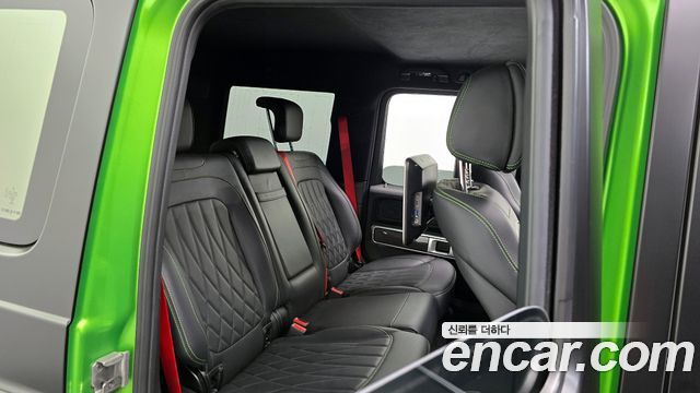 Mercedes-Benz G-Class 2022 — photo 12