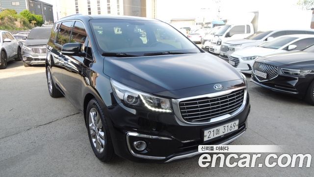 Kia Canival 2018 — photo 3