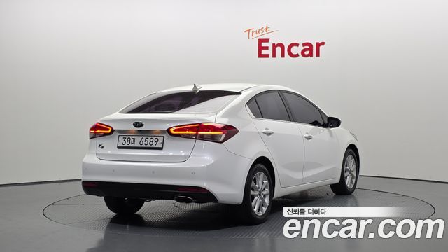 Kia K3 2017 — photo 2