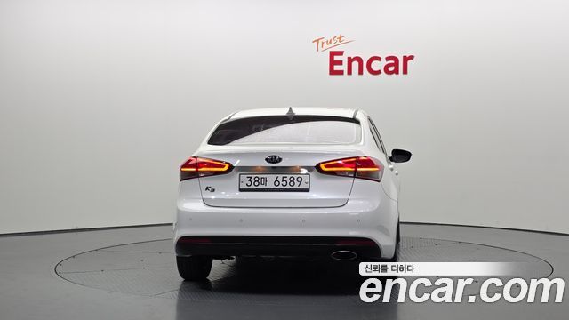 Kia K3 2017 — photo 4