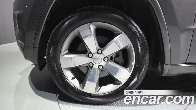 Jeep Cherokee 2015 — photo 5