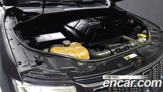 Jeep Cherokee 2015 — photo 6