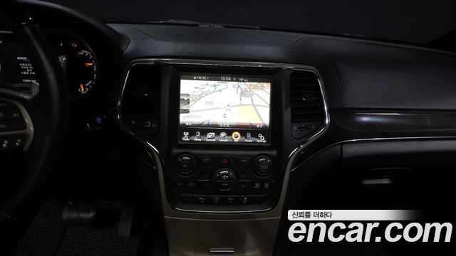 Jeep Cherokee 2015 — photo 14