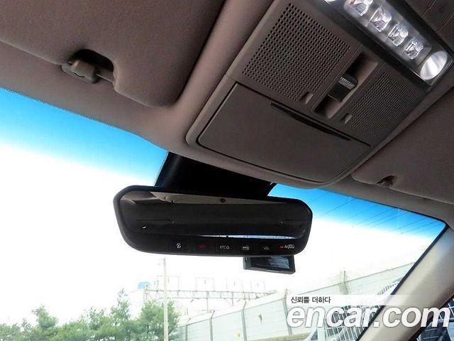 Genesis EQ900 2016 — photo 15