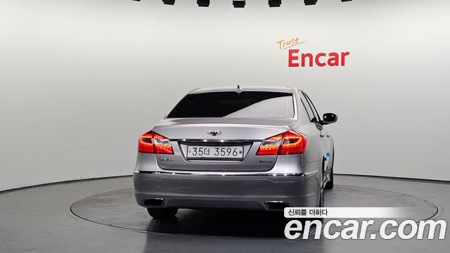 Hyundai Genesis 2013 — photo 4