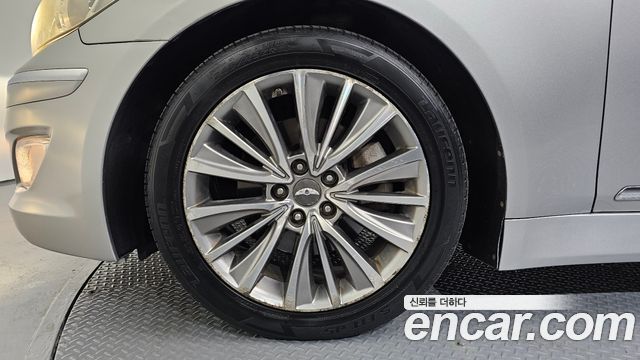 Hyundai Genesis 2013 — photo 5