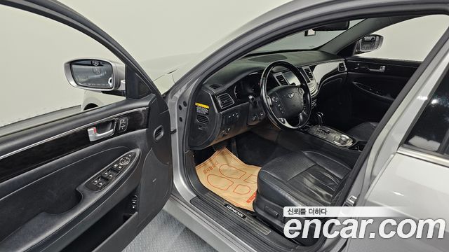 Hyundai Genesis 2013 — photo 10