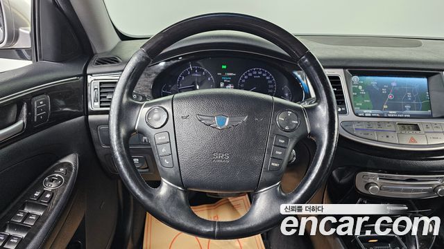 Hyundai Genesis 2013 — photo 15