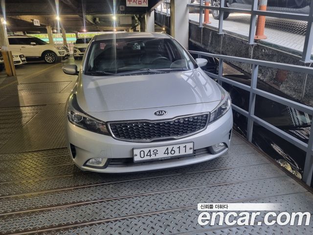 Kia K3 2018 — photo 1