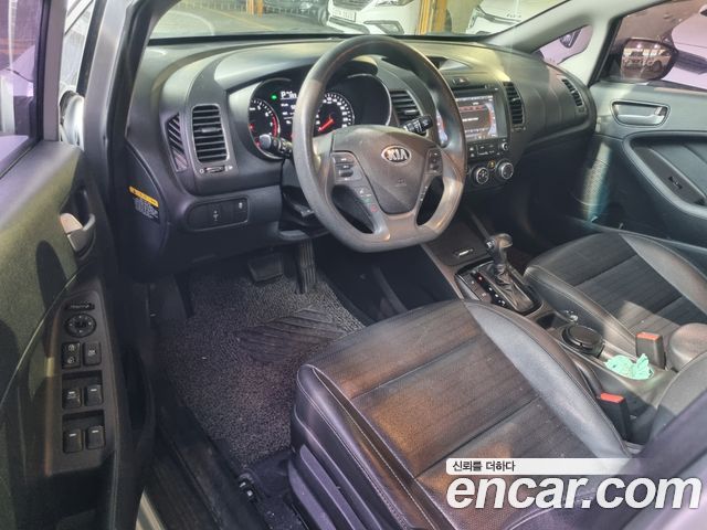 Kia K3 2018 — photo 5