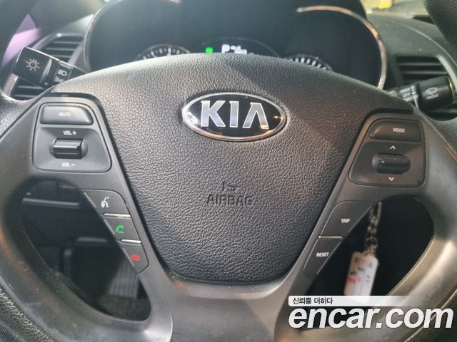 Kia K3 2018 — photo 7