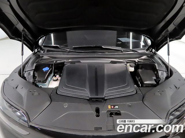 Genesis GV60 2022 — photo 19