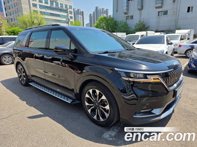 Kia Canival 2022 — photo 3