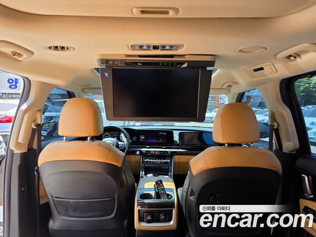 Kia Canival 2022 — photo 17